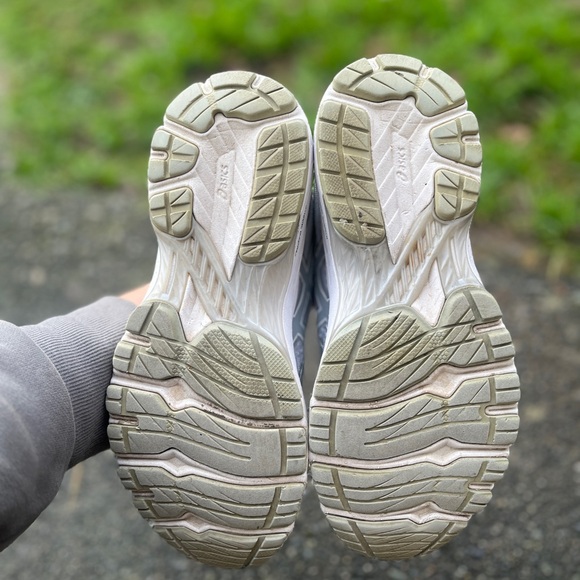 Asics Flyte Foam Women Lace Up GT-2000 Athletic Running Shoe Sz 8 - Picture 7 of 9